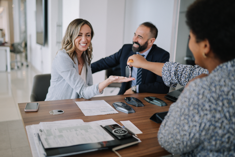 Timing Purchase with New Car Deals