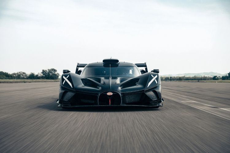 Fastest Bugatti Hypercar Racing Track 2025