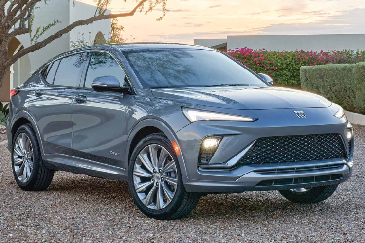 Buick Envista 2025 Gray SUV Drive