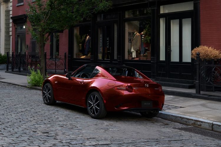 Red Mazda MX-5 Miata Street View
