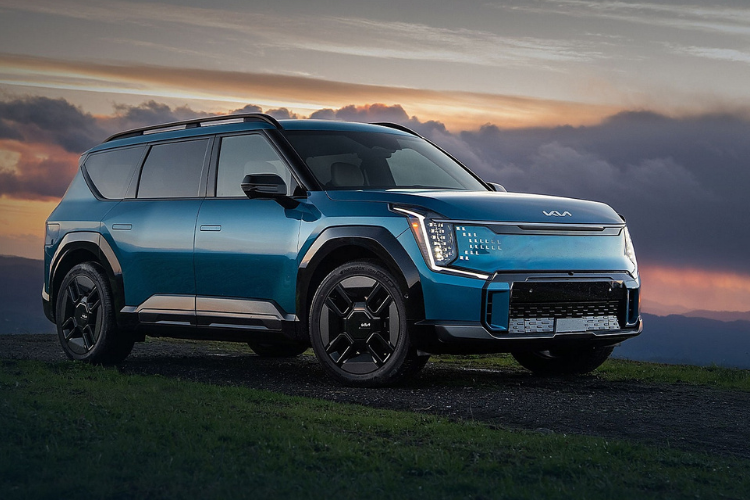 Blue Kia EV9 Electric SUV Scenic View