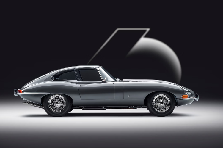 1961 Jaguar E-Type classic sports car