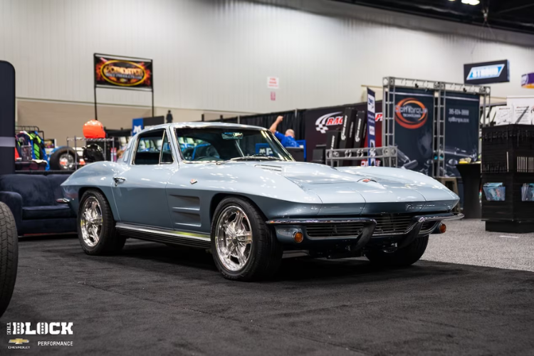 1967 Chevrolet Corvette StingRay (C2)