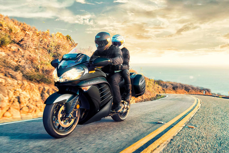 Kawasaki Concours 14 Touring Motorcycle Riding